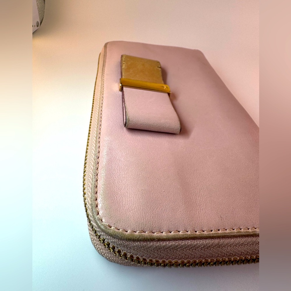 Chloé Continental Wallet Light Blush Pink Bow Zip Around Wallet Gold Hardware - Picture 7 of 16